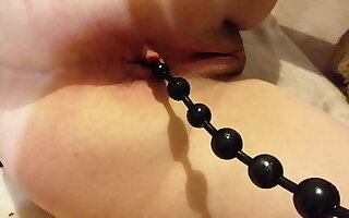 Girlfriends first time using anal beads