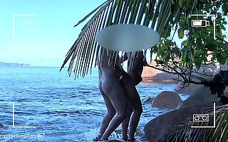 voyeur spy nude couple having sex on public beach - projectfiundiary